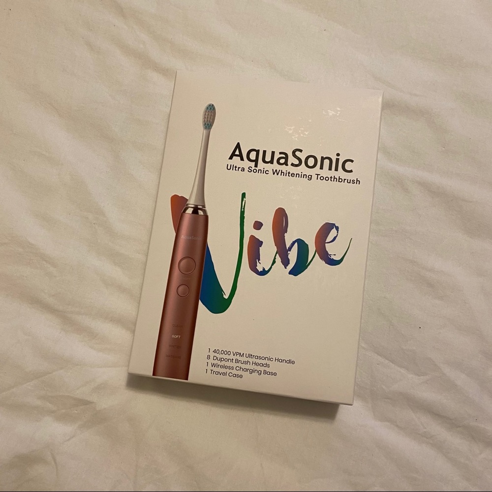 VIBE Series Pink UltraSonic Toothbrush NWOT